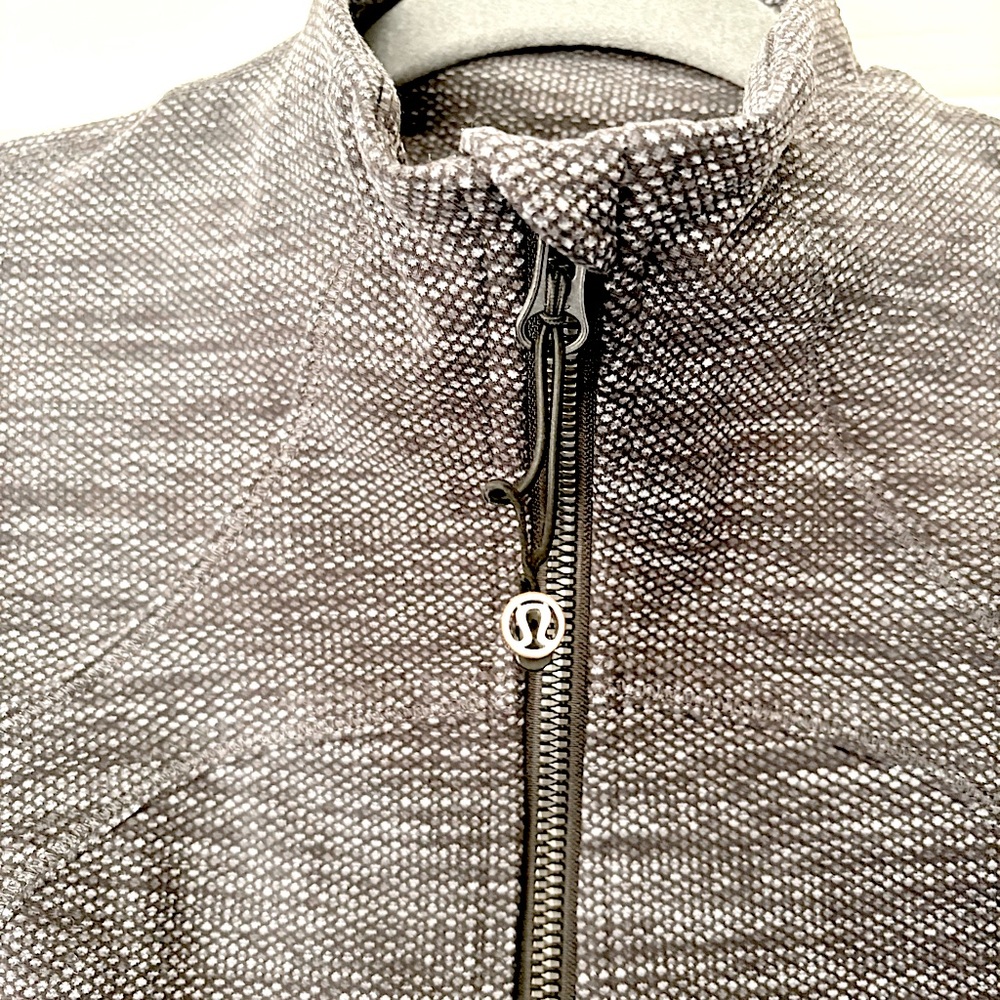 Lululemon Forme Jacket size XS